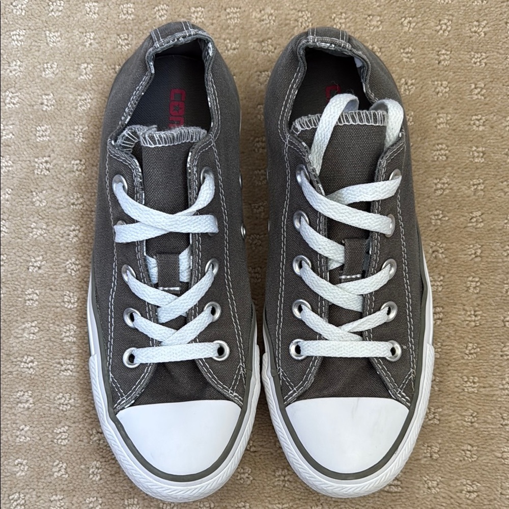 Converse Gray and White Sneakers Classic Canvas Design